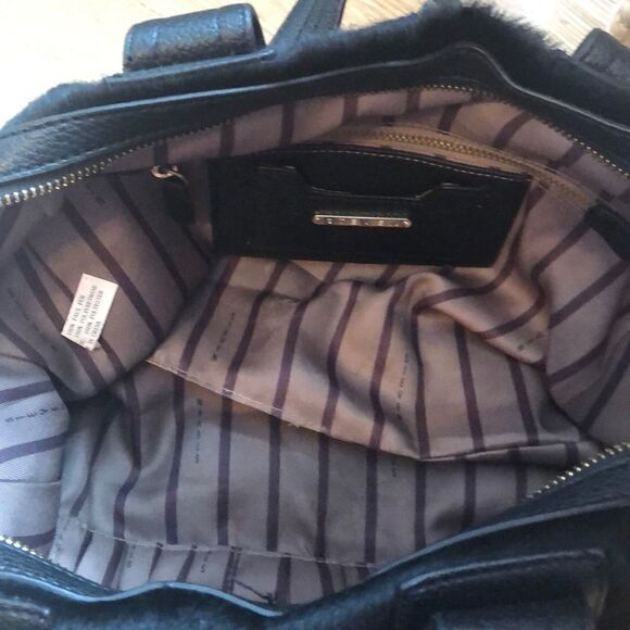 Steven Black faux fur purse. - Picture 5 of 12